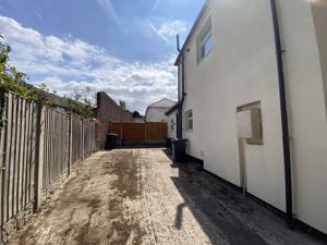 Rear- click for photo gallery